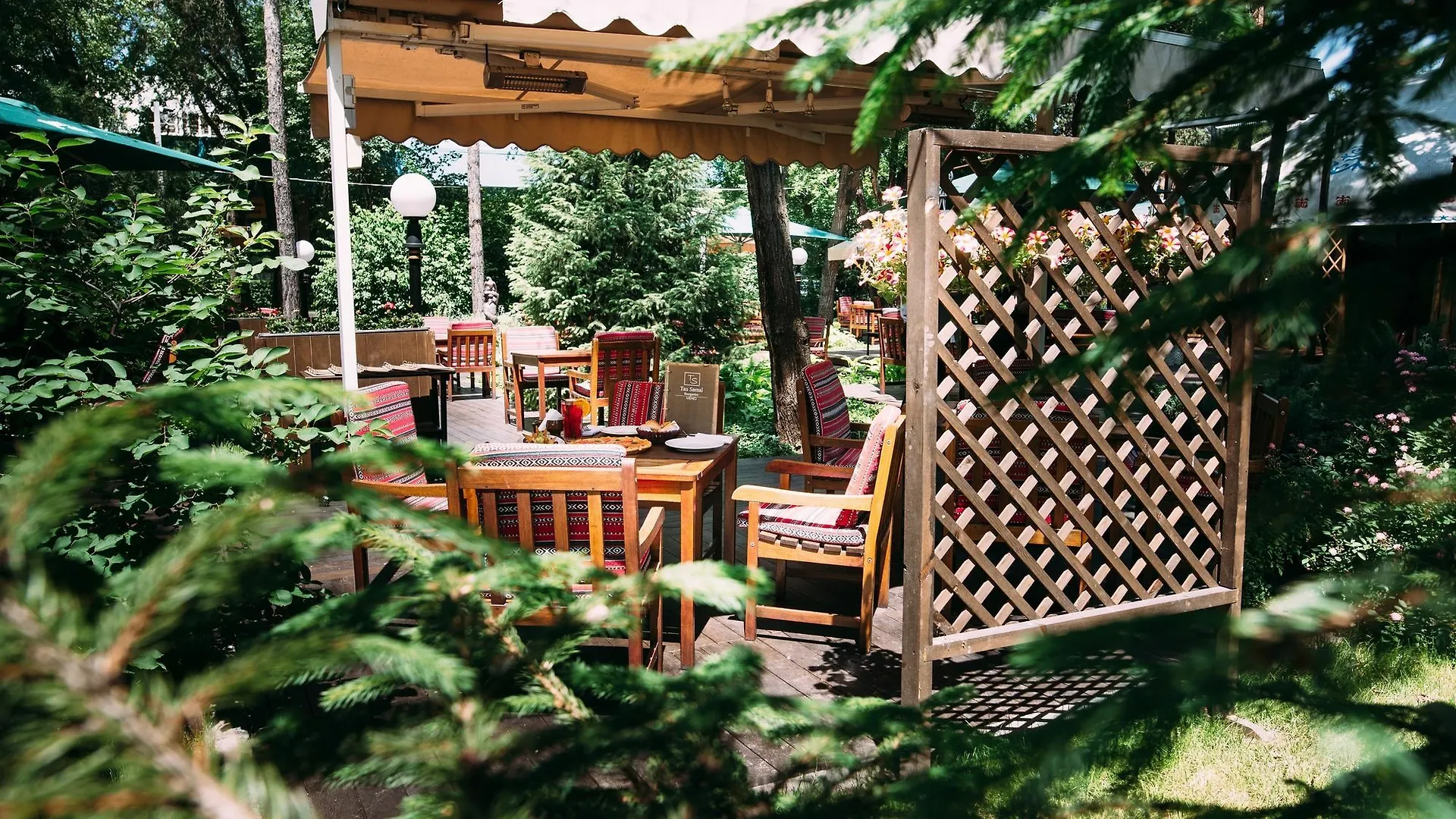 فندق رهط بالاس الماتي